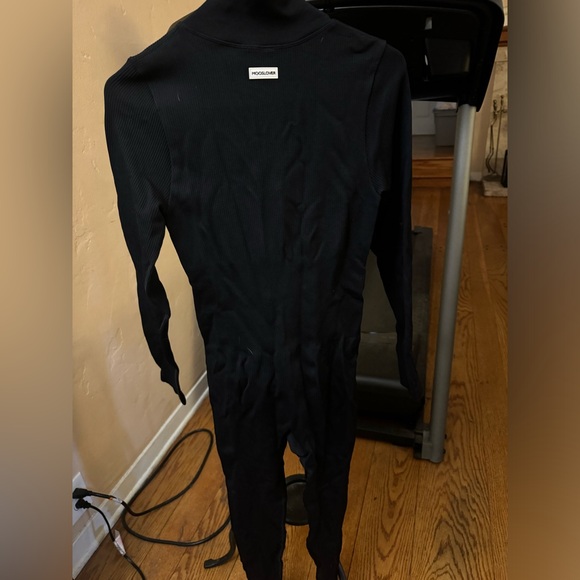 Ribbed Zipper Long Sleeves Jumpsuit. Seamless ribbed with tummy control. Gym. - Picture 3 of 14